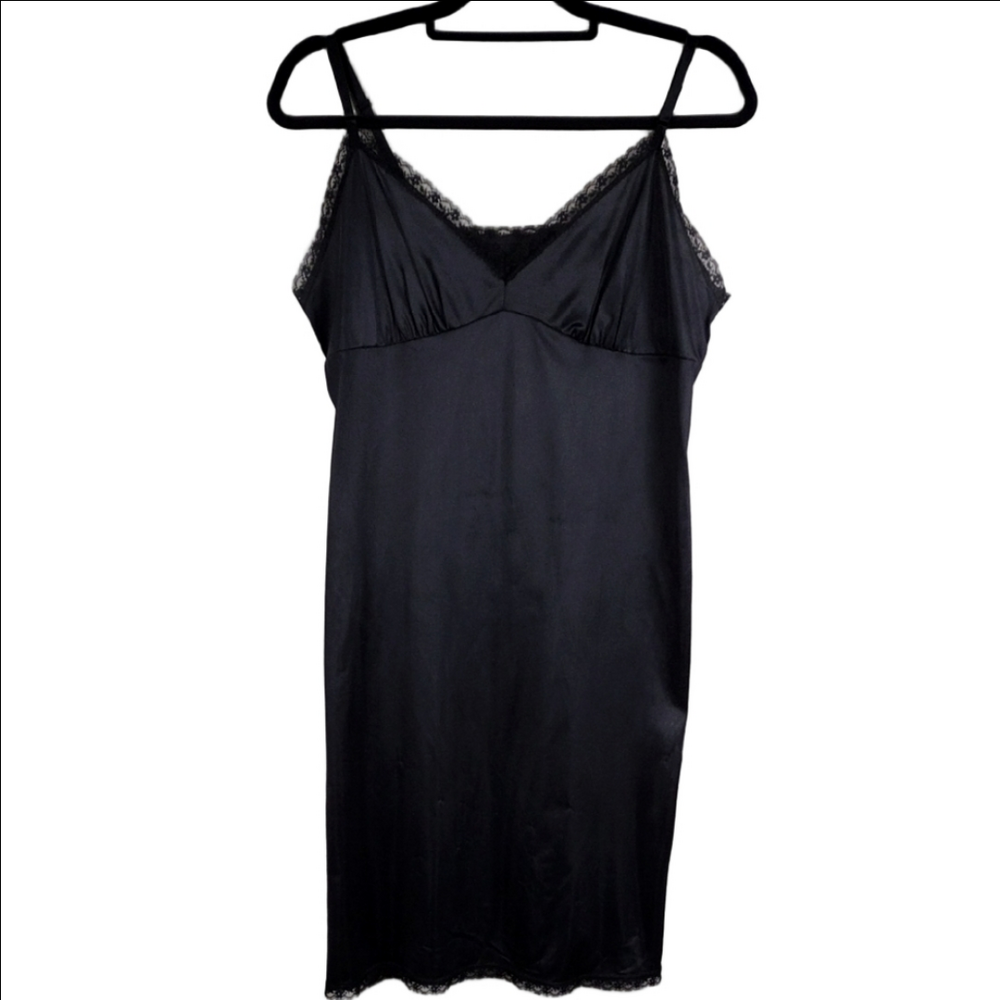 Camelot Vintage Elegant Black Lace Trim Adjustable Strap Slip Over Slip Dress